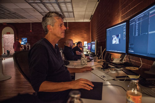 最新のCinema4Dを併用したAdobe After Effects CCでモーショングラフィックスをデザインするSwordfishシニア・クリエイティブのディーン・フォスター(Dean Foster)氏