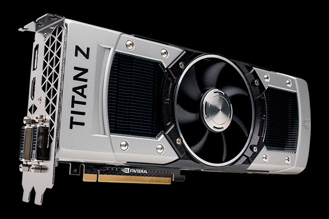 GeForce GTX TITAN Z グラフィックカードのアングルビュー